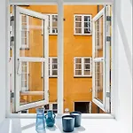 Apartment Modern In The Old Centre Copenhagen